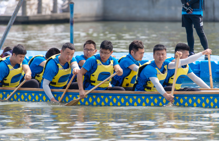 2019锡山区首届职工龙舟赛 (1)